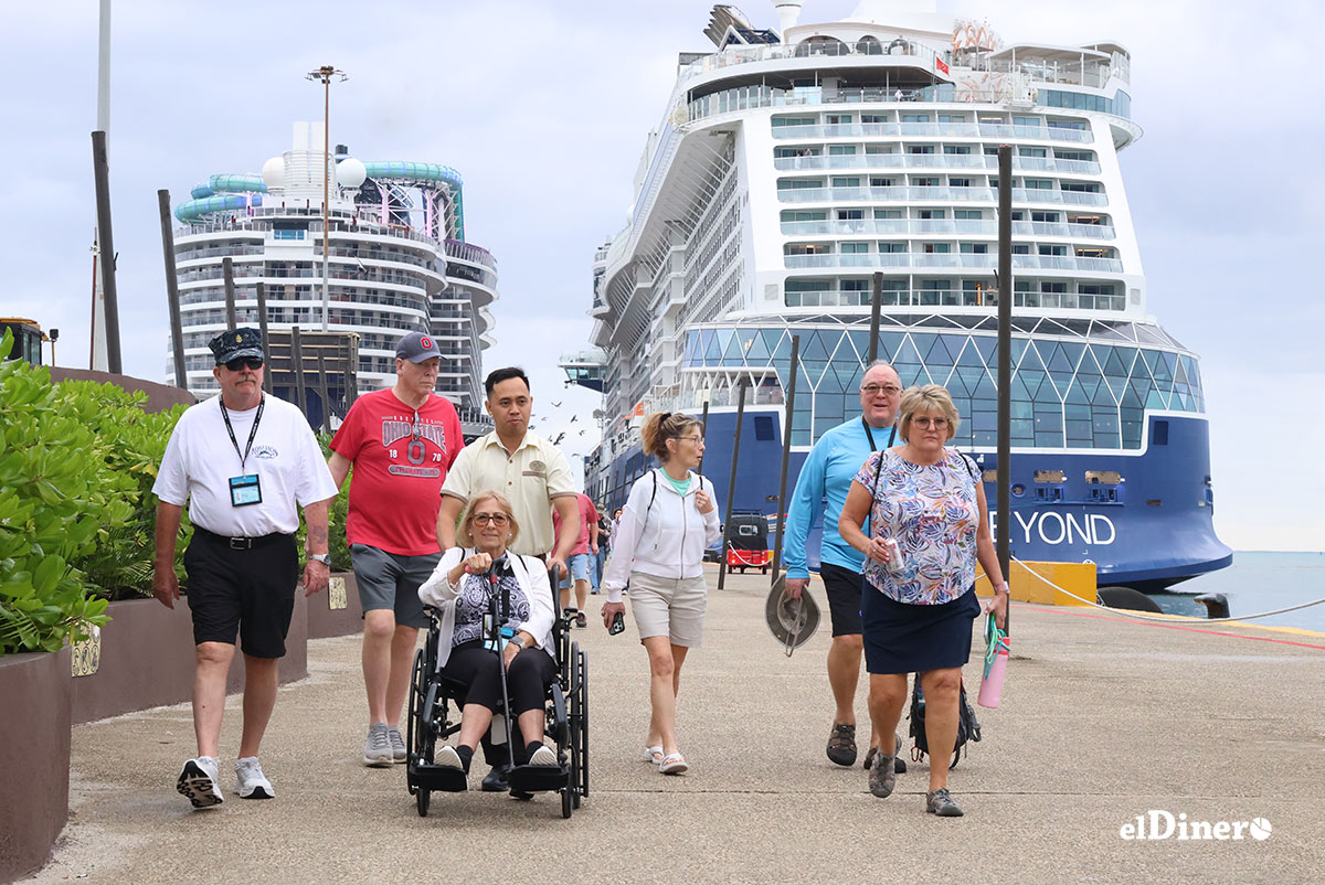 ¿Quién cuenta a los cruceristas en los puertos dominicanos?