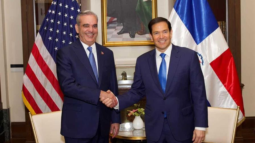 Revista Newsweek elogia el desarrollo de la República Dominicana