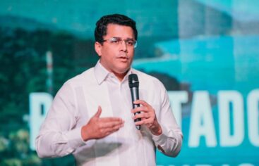 Ministro de Turismo defiende RD sea número uno en la region 