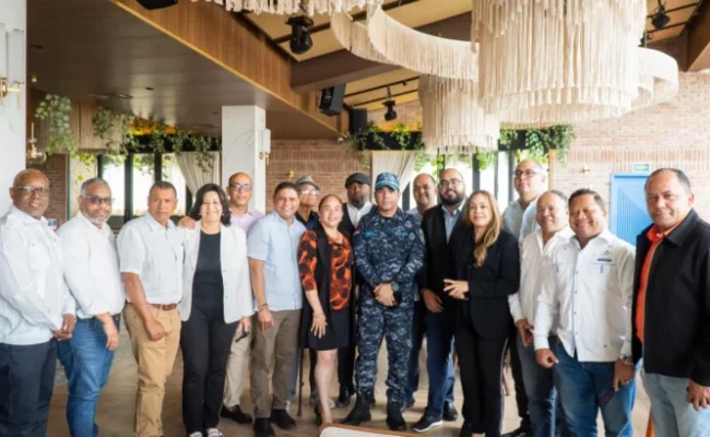 Adompretur y Gremios de la Prensa se reúnen con nuevo Director Regional de la Policía Nacional general Jorge Luis Galán Guerrero