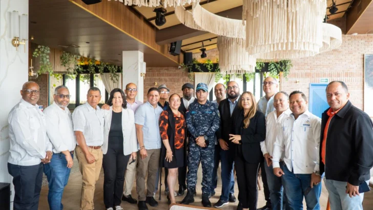 Adompretur y Gremios de la Prensa se reúnen con nuevo Director Regional de la Policía Nacional general Jorge Luis Galán Guerrero