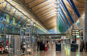 La guerra en Irán impacta en los viajes de largo radio desde España y redirige la demanda hacia Latinoamérica, Egipto y Turquía