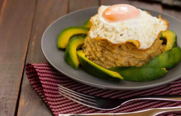 El plátano es el rey de la mesa dominicana: los aportes de comerlo en un buen mangú, hervido o frito