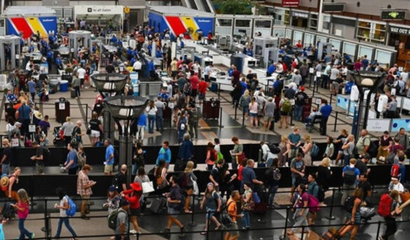 Largas filas en aeropuertos EE. UU. por falta personal TSA