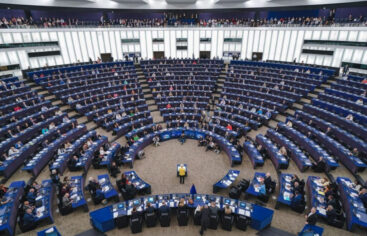 El Parlamento Europeo aprueba la revisión de la Directiva sobre Viajes Combinados