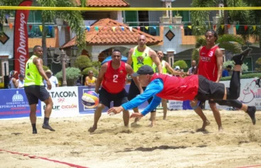 ¡Arena, Sol y Tradición! Voleibol de Estrellas encienden Hato Mayor