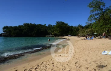 ¿Qué hace especial a Playa Caletón? Una joya oculta en la costa norte