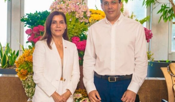 Collado y Embajadora de EEUU tratan desarrollo turismo de RD