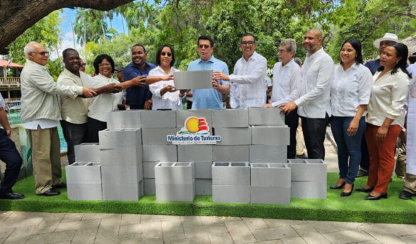 Con inversión de más de RD$70 millones, Turismo deja iniciado remozamiento al balneario Las Marías