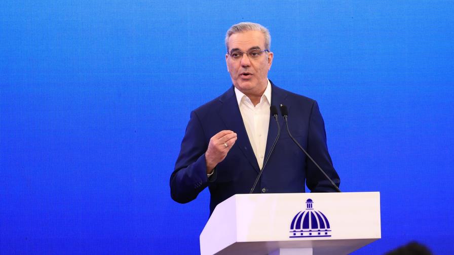 Abinader conserva respaldo político pese al deterioro de la percepción económica