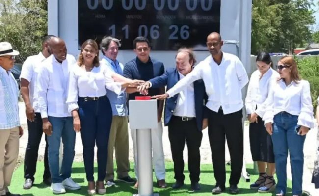 Turismo inicia construcción de carretera que conectará la Autovía del Este con Caleta