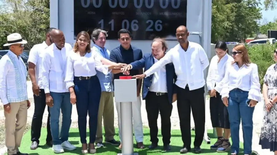 Turismo inicia construcción de carretera que conectará la Autovía del Este con Caleta