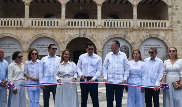 Ministerio de Turismo entrega remozado el Alcázar de Colón