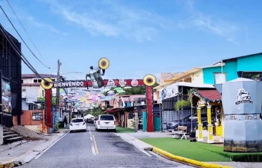 Jarabacoa en 48 horas: la ciudad de la eterna primavera se recorre con hambre de sus costillas a la leña, café y río