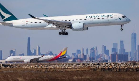 La aerolínea Cathay Pacific conectará Hong Kong con Santo Domingo vía Madrid