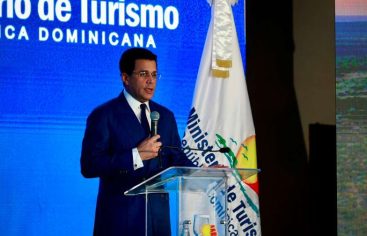 Llegada de turistas crece un 6 % en junio y sumaron 4.9 millones en el primer semestre