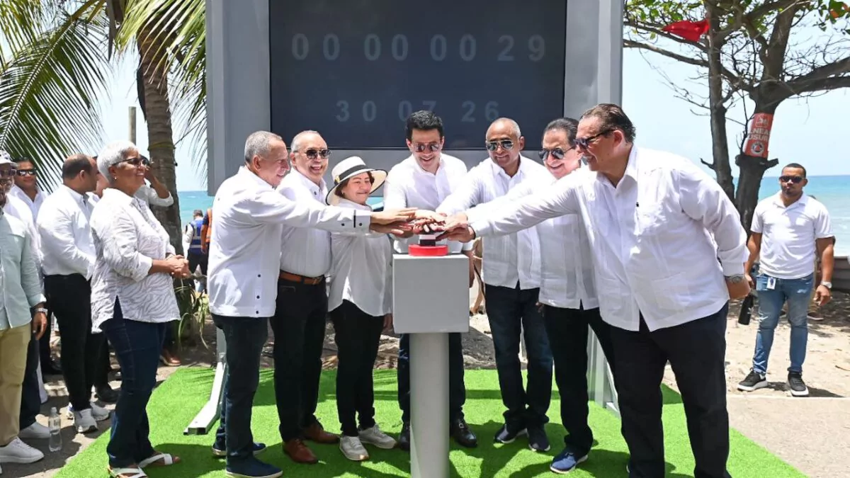 David Collado deja iniciada obras turísticas en Baní por 137 millones de pesos